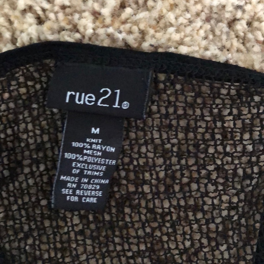 Tank top - Picture 3 of 3